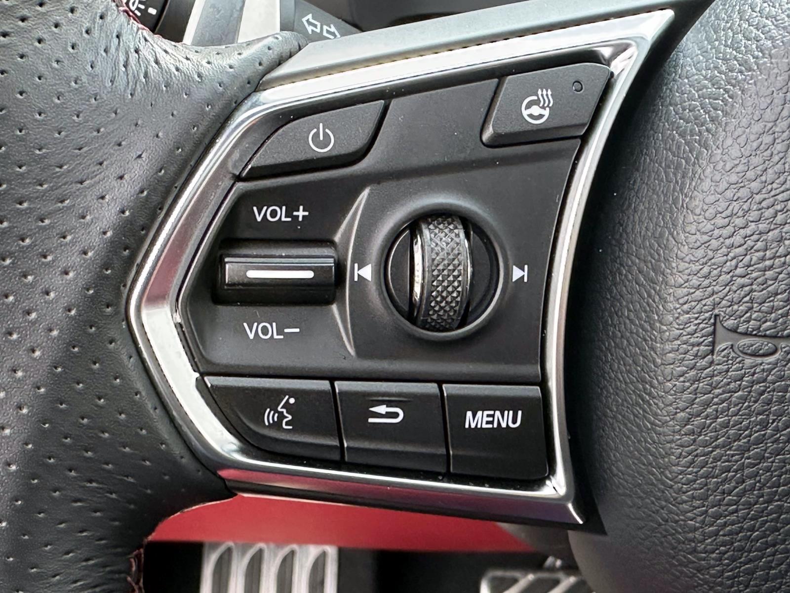 Used 2025 White Acura SH-AWD w/A-Spec Advance Package image 24