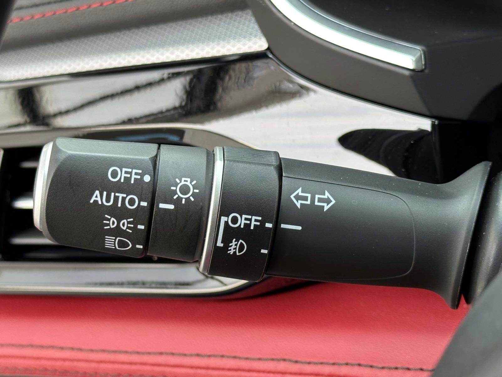 Used 2025 White Acura SH-AWD w/A-Spec Advance Package image 26