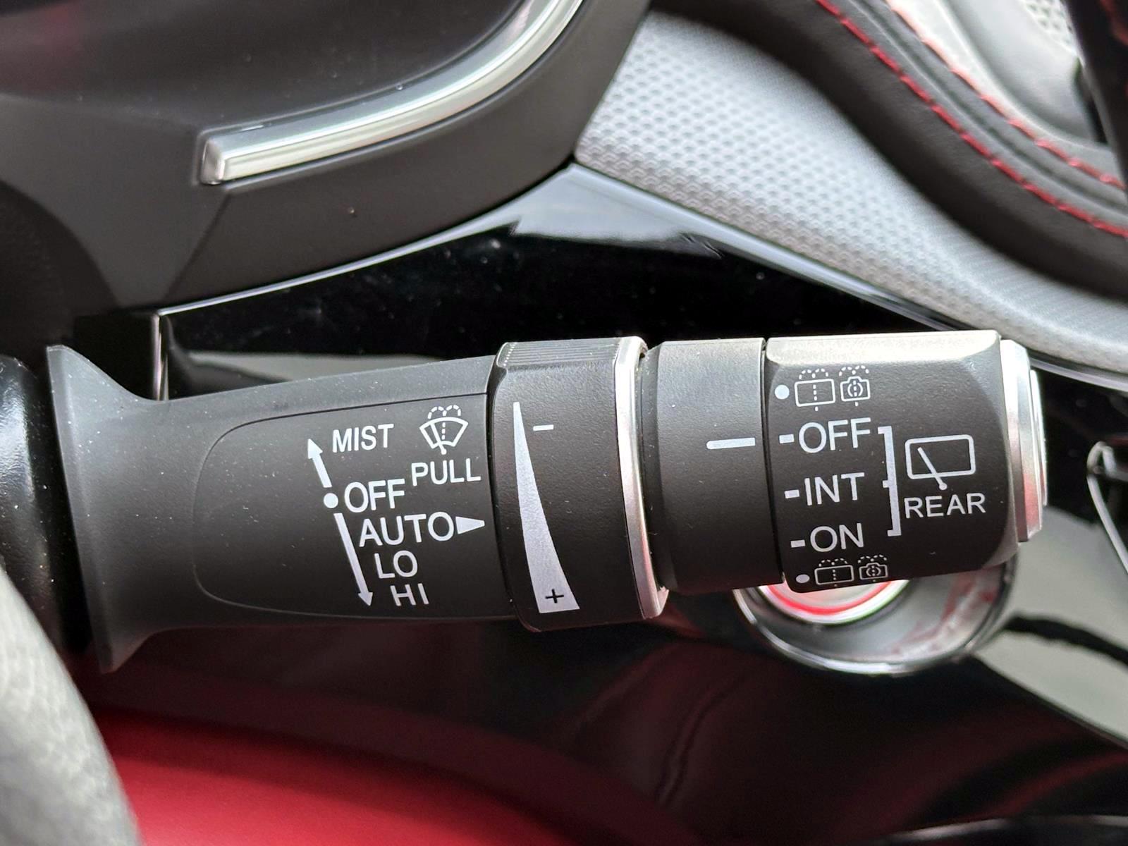 Used 2025 White Acura SH-AWD w/A-Spec Advance Package image 27