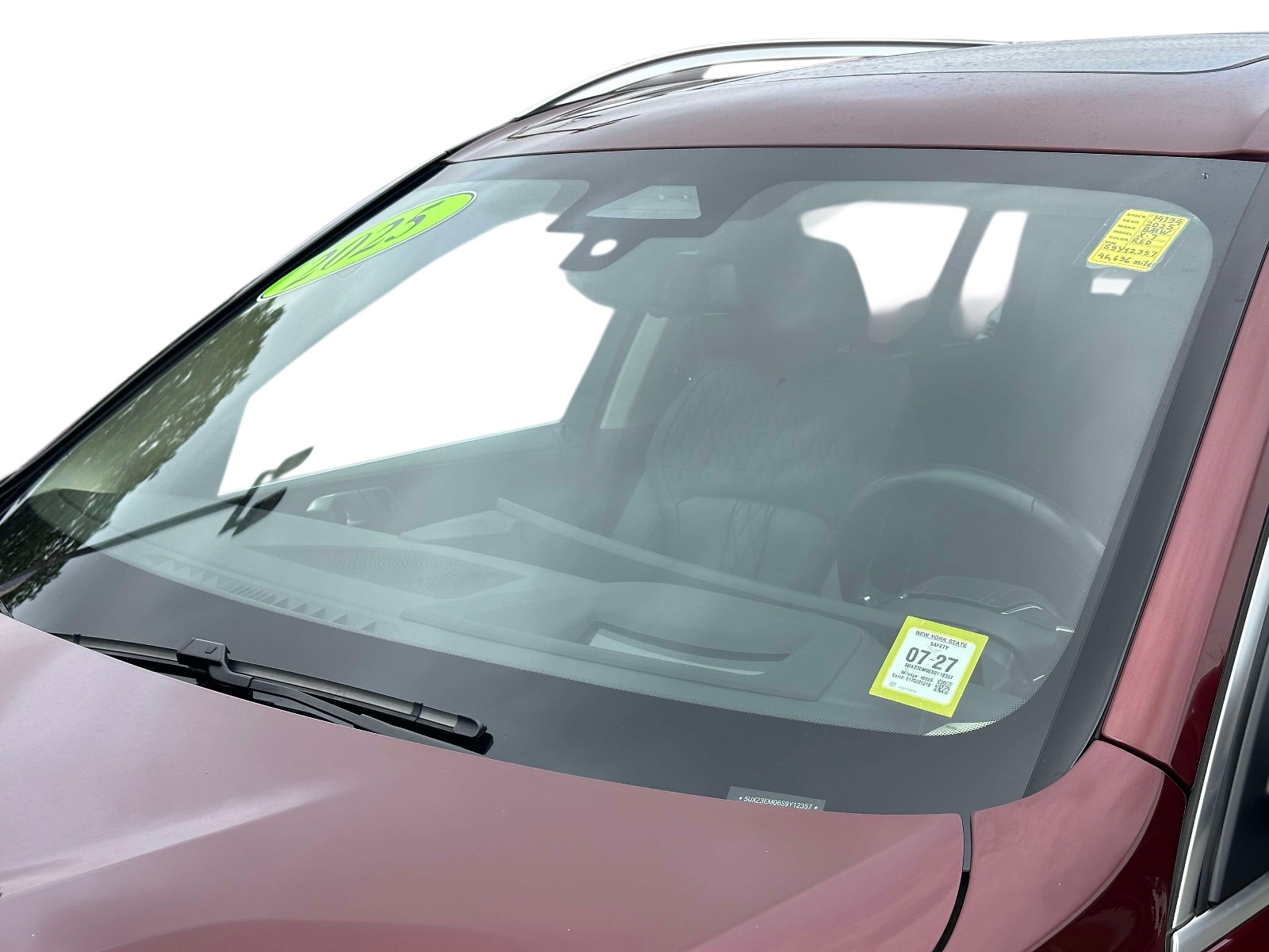 Used 2025 Red BMW xDrive40i Sports Activity Vehicle image 9