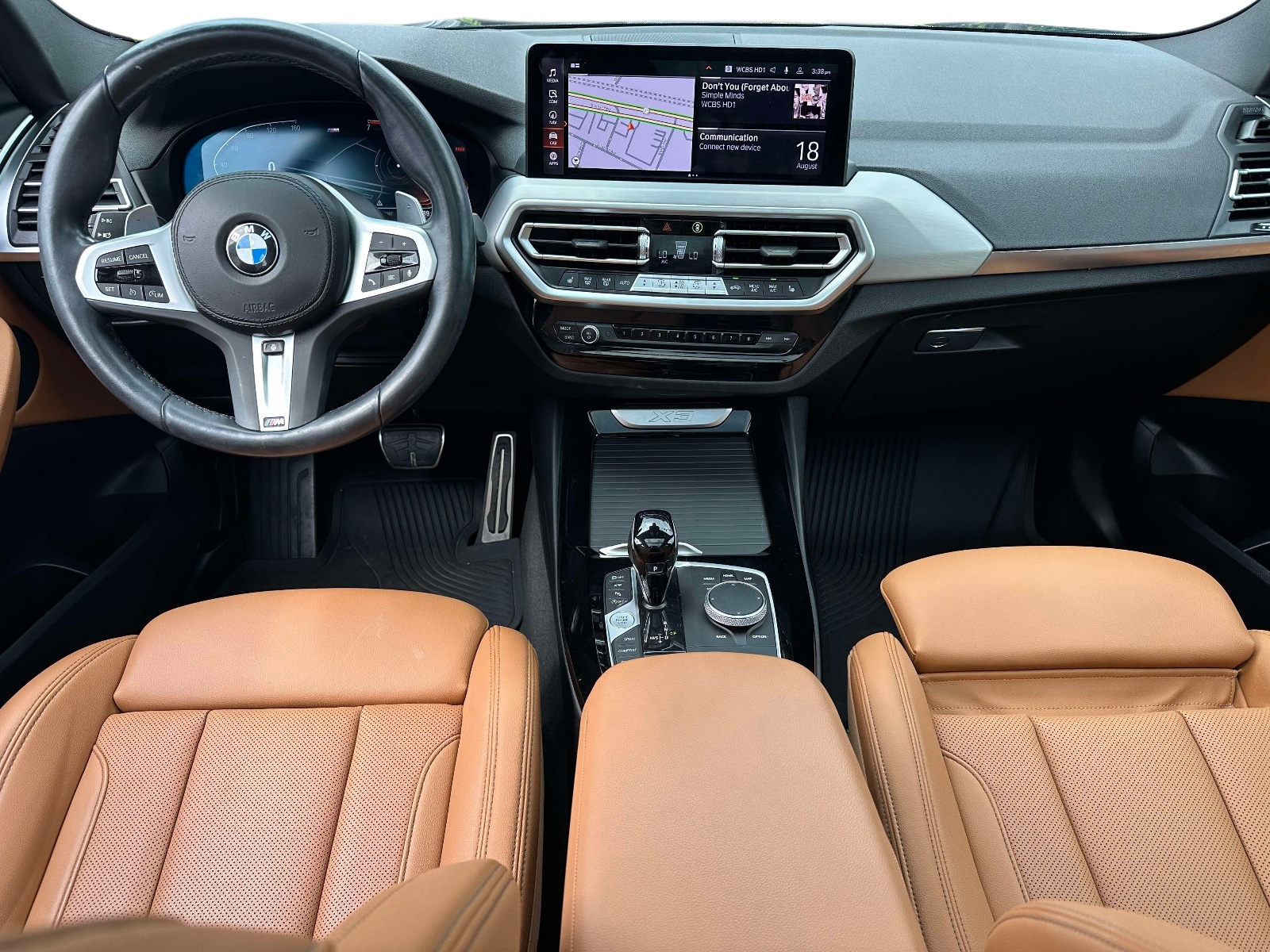 Used 2024 Phytonic Blue Metallic BMW xDrive30i Sports Activity Vehicle image 19