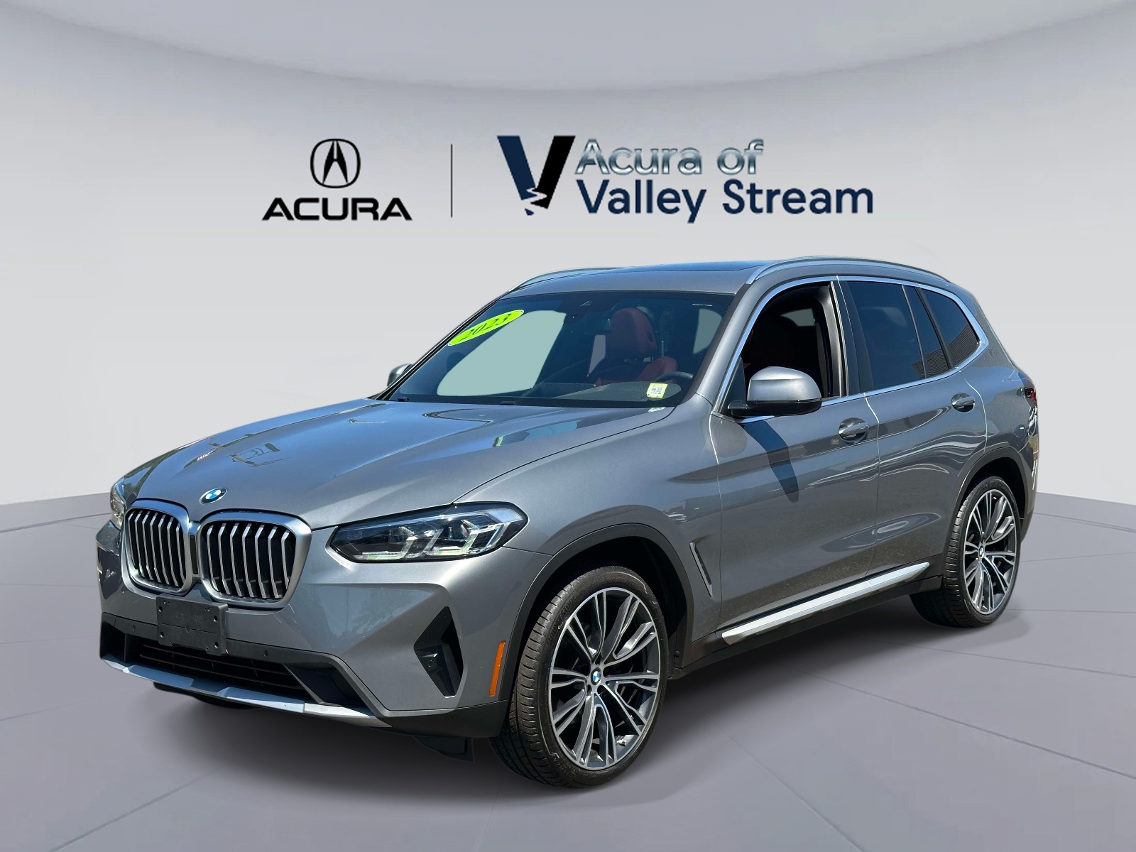 Used 2023 Skyscraper Gray Metallic BMW xDrive30i Sports Activity Vehicle image 3
