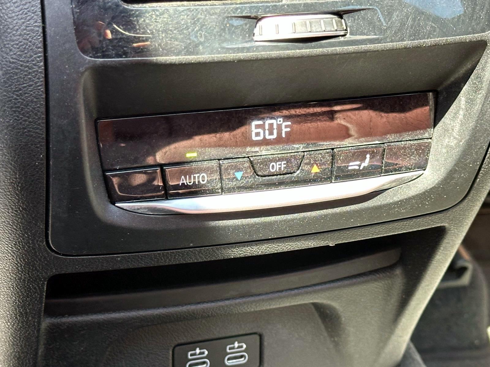 Used 2023 Skyscraper Gray Metallic BMW xDrive30i Sports Activity Vehicle image 12
