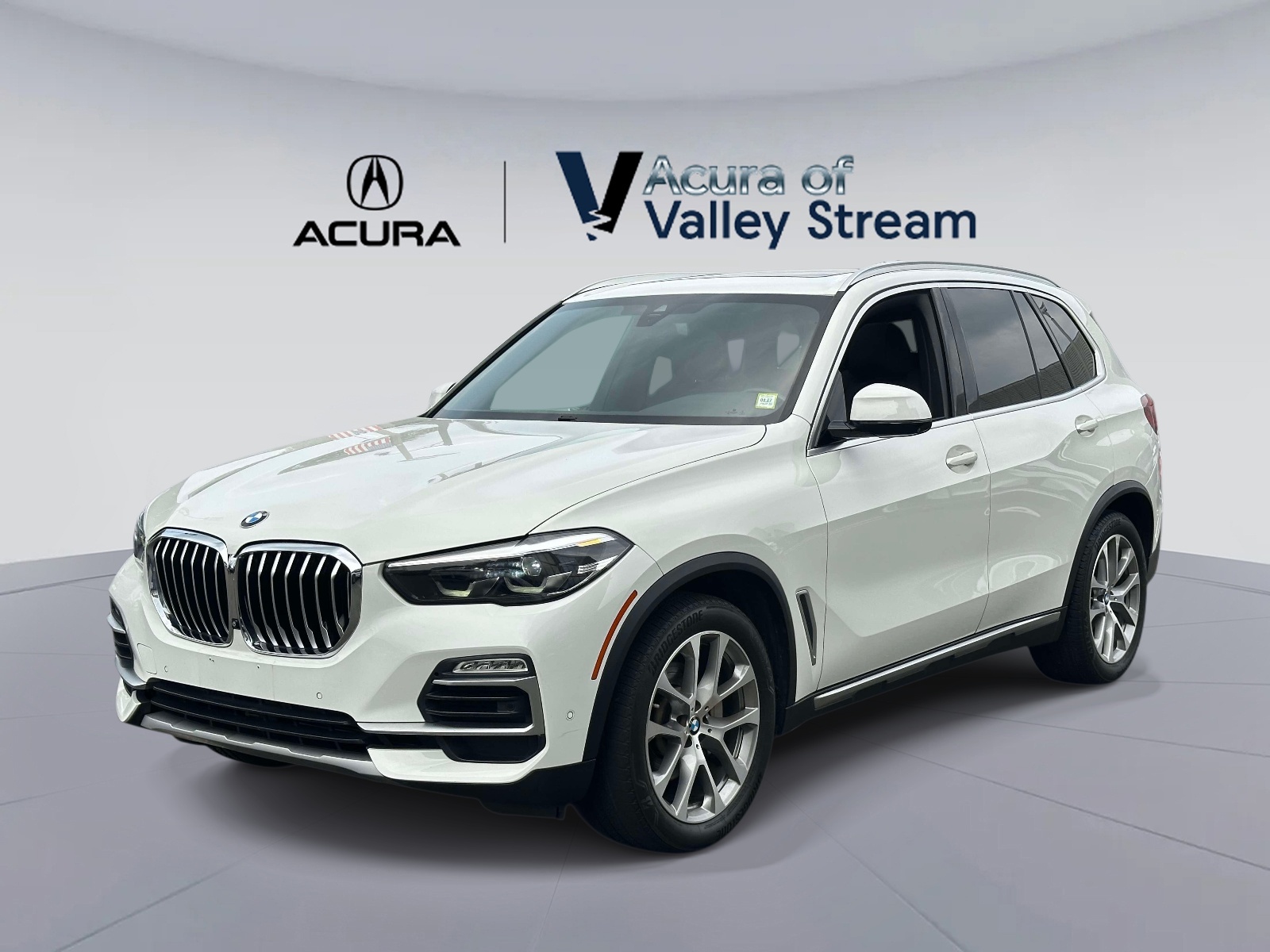 Used 2021 Alpine White BMW xDrive40i Sports Activity Vehicle image 3