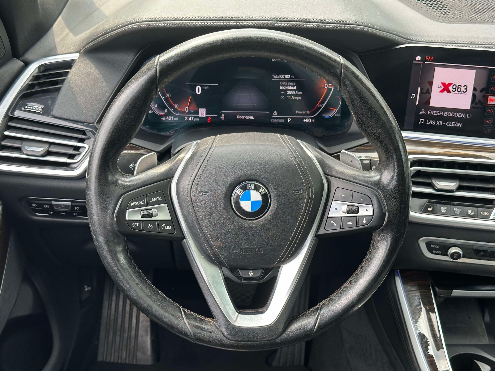 Used 2021 Alpine White BMW xDrive40i Sports Activity Vehicle image 19