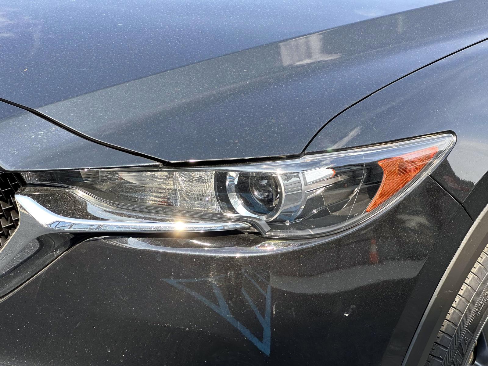 Used 2021 Jet Black Mica Mazda Touring AWD image 8