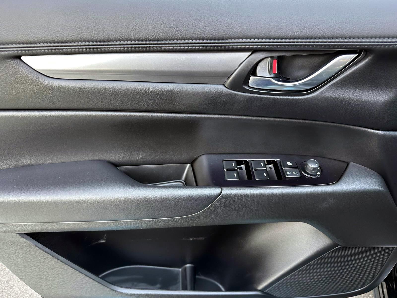 Used 2021 Jet Black Mica Mazda Touring AWD image 15