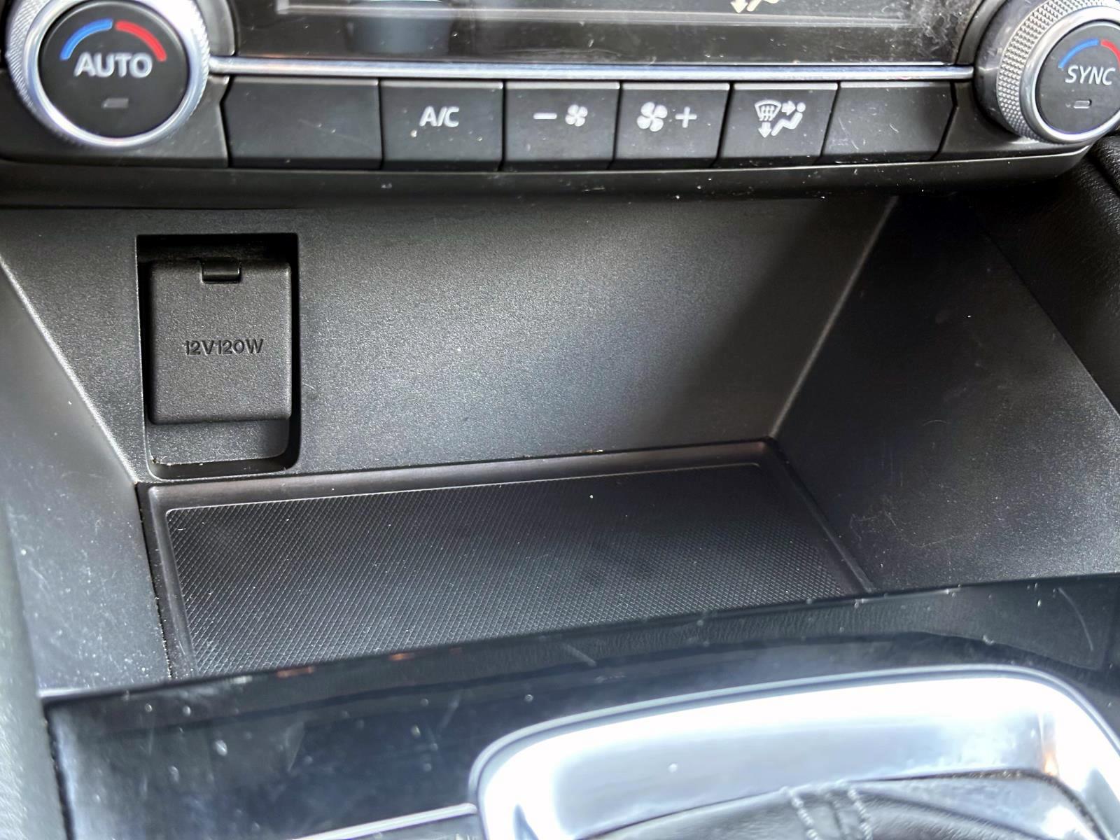 Used 2021 Jet Black Mica Mazda Touring AWD image 29