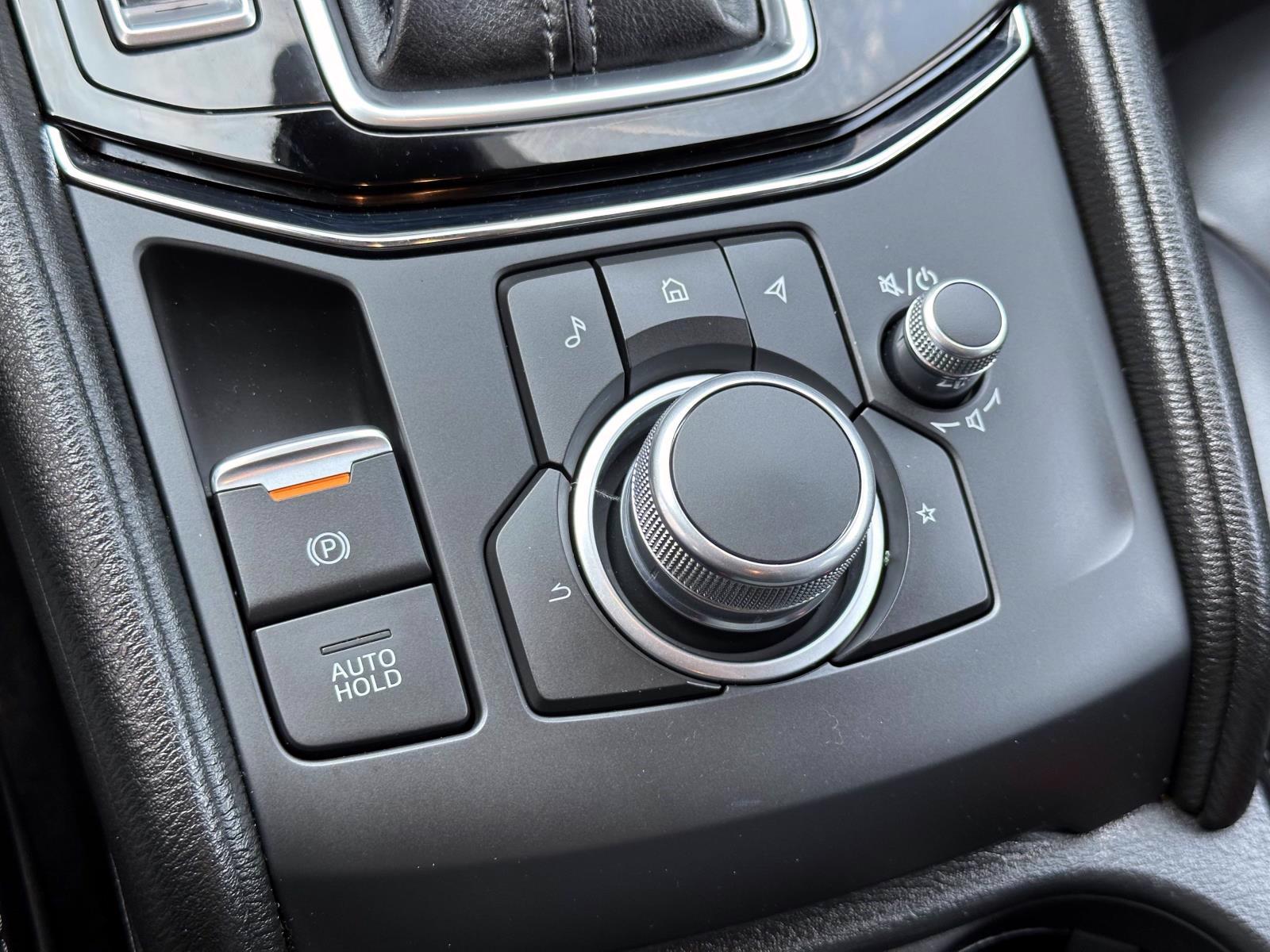 Used 2021 Jet Black Mica Mazda Touring AWD image 31