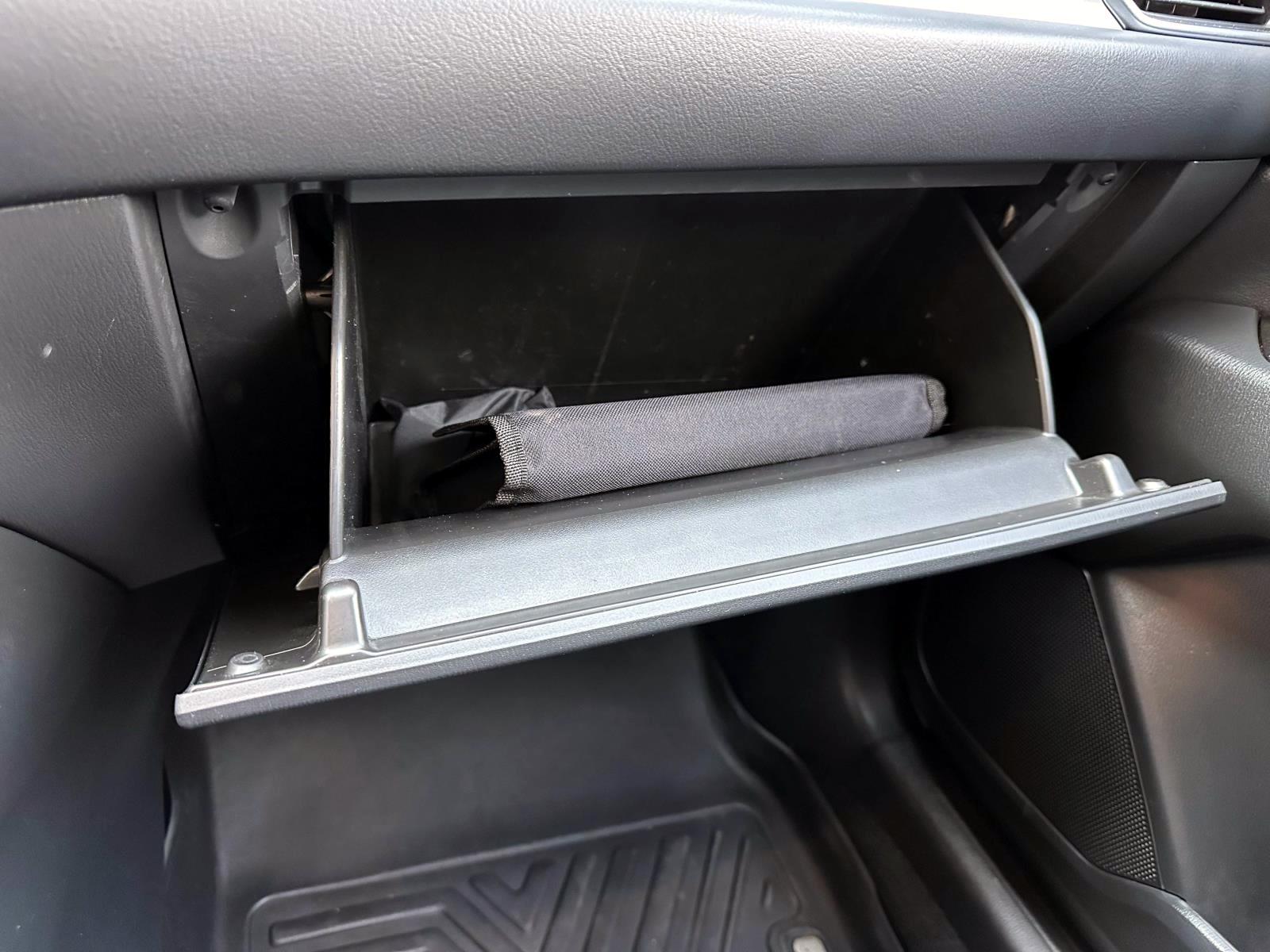 Used 2021 Jet Black Mica Mazda Touring AWD image 34