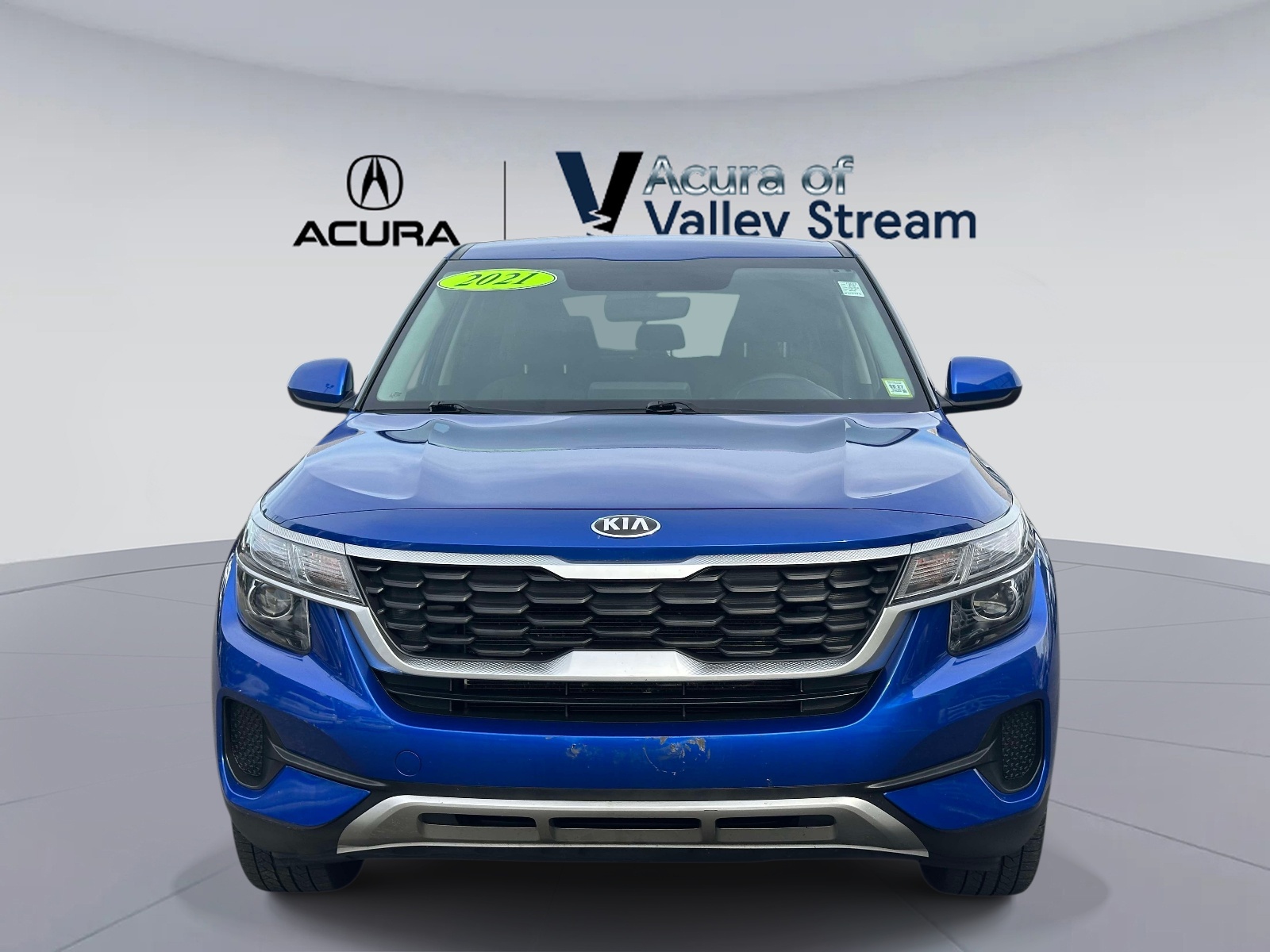 Used 2021 Neptune Blue Kia LX IVT AWD image 2