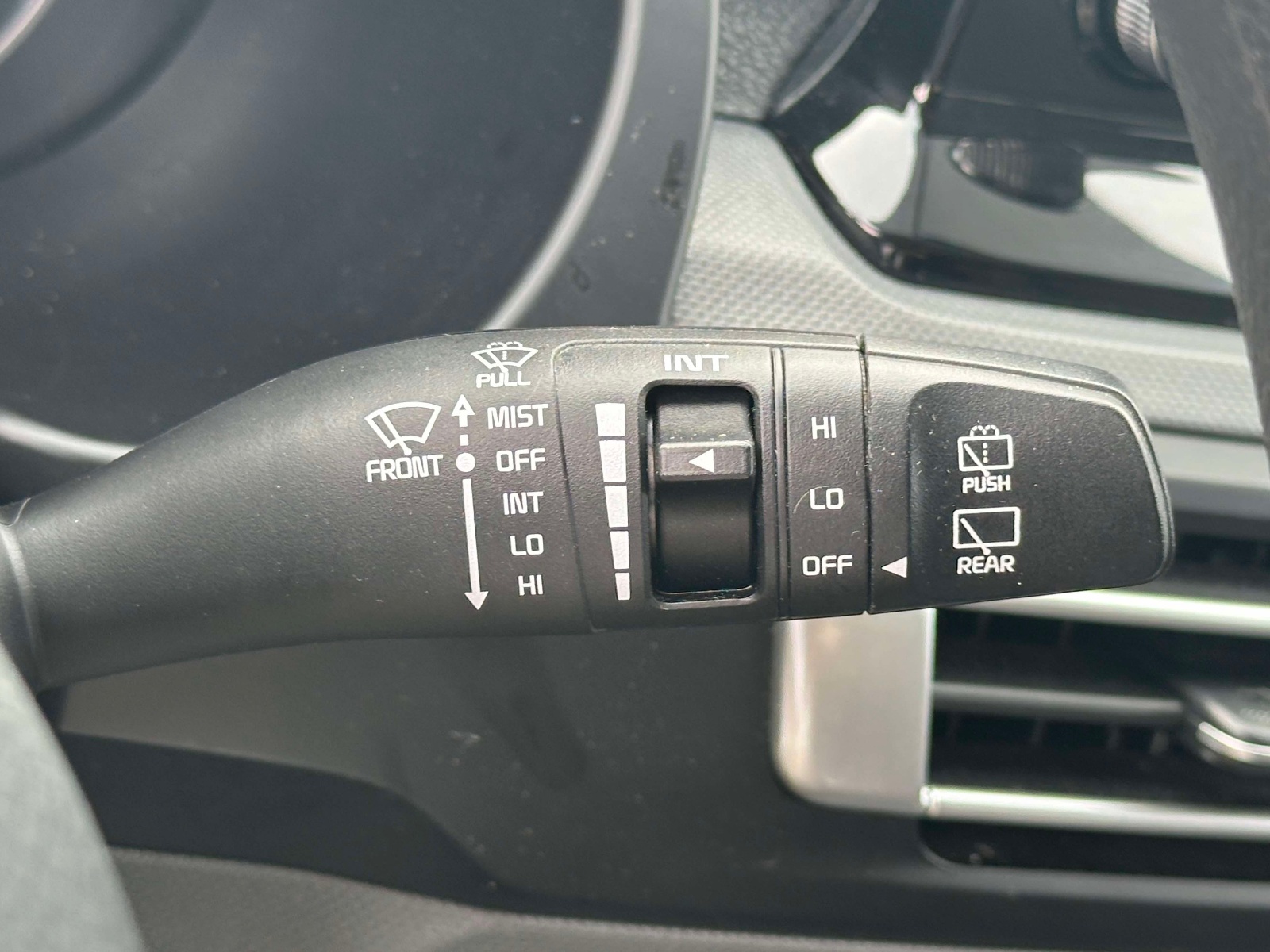Used 2021 Neptune Blue Kia LX IVT AWD image 28