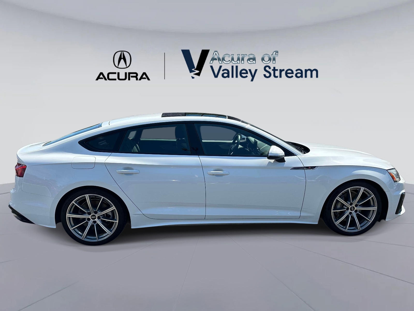 Used 2025 White Audi S line Premium 45 TFSI quattro image 4