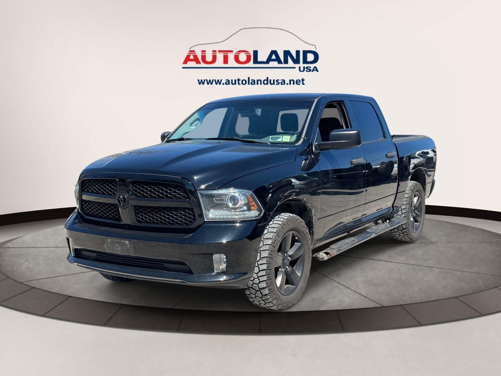 Black Clearcoat 2014 RAM 1500 Express Crew Cab 4WD Pickup Truck Four-Wheel Drive Automatic