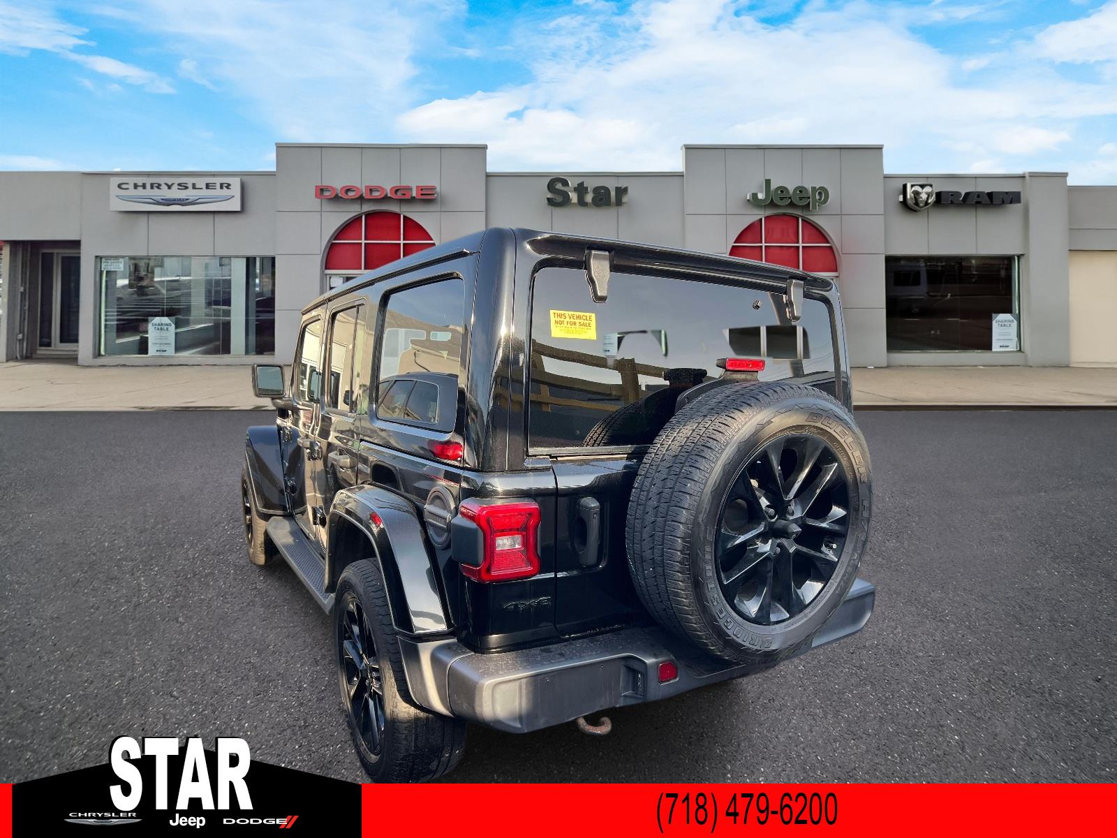 View vehicle photo 4