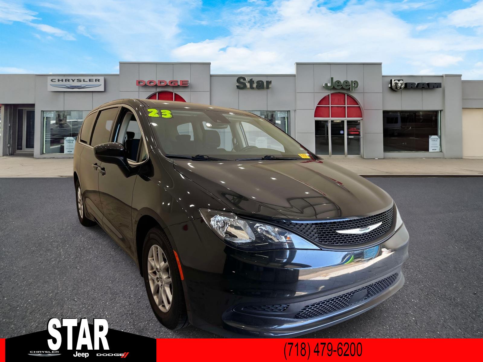 Black 2023 Chrysler Voyager LX FWD Minivan Front-Wheel Drive Automatic