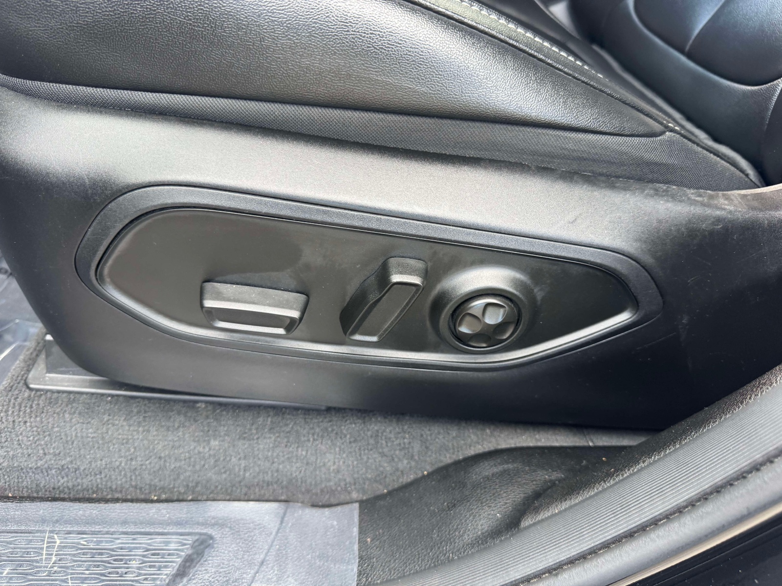 Used 2023 Jeep Grand Cherokee L SUV
