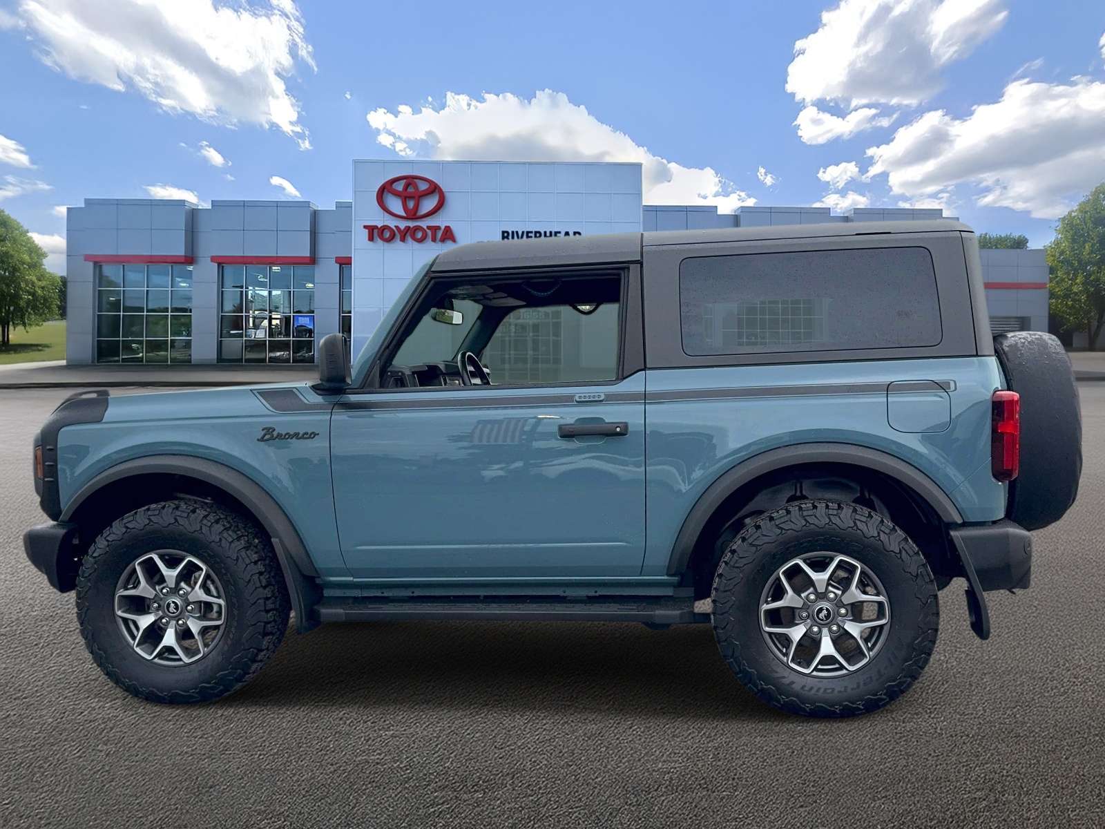 Used 2023 Ford Bronco SUV