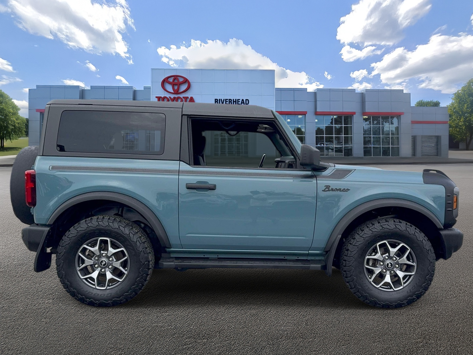 Used 2023 Ford Bronco SUV