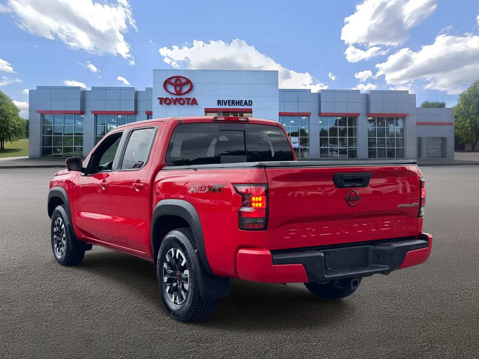 Used 2023 Nissan Frontier Truck