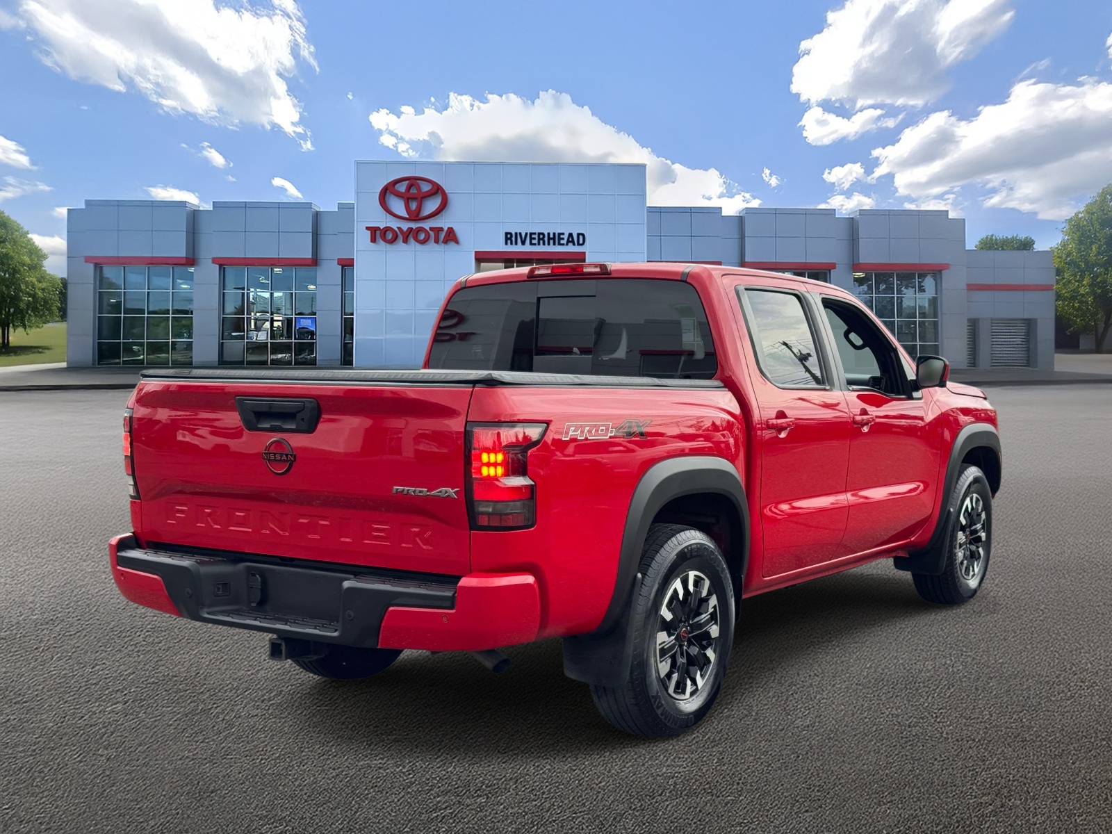 Used 2023 Nissan Frontier Truck