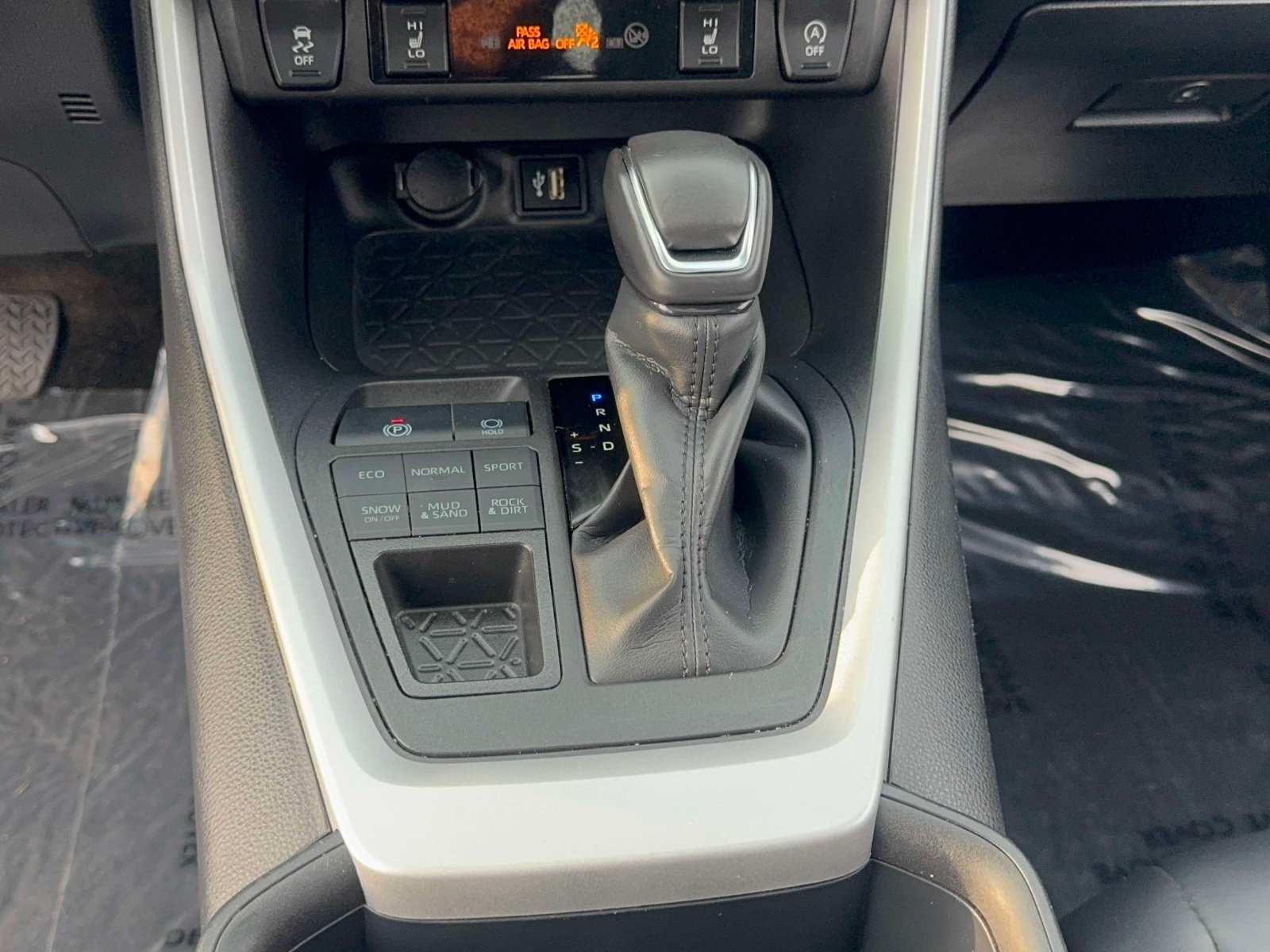 Used 2025 Toyota RAV4 SUV
