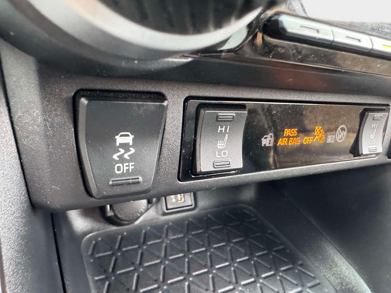 Used 2025 Toyota RAV4 SUV