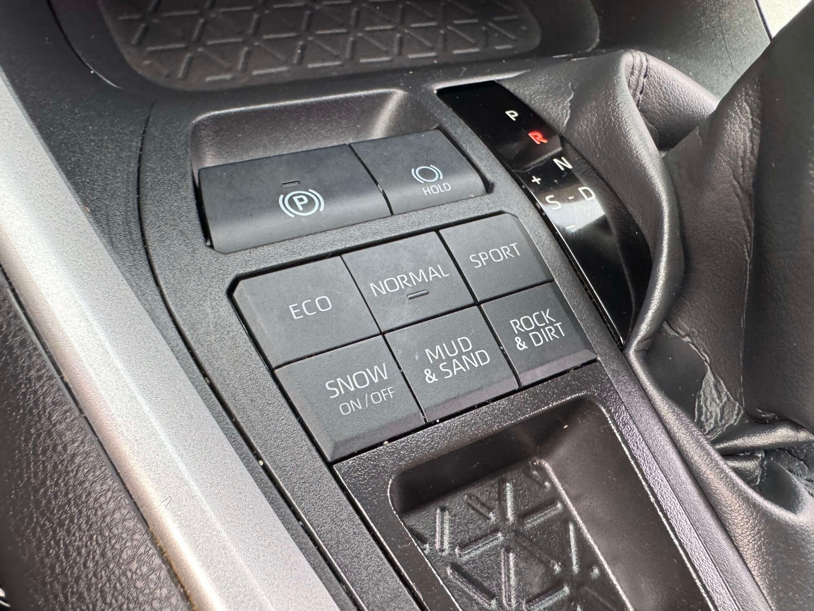 Used 2025 Toyota RAV4 SUV