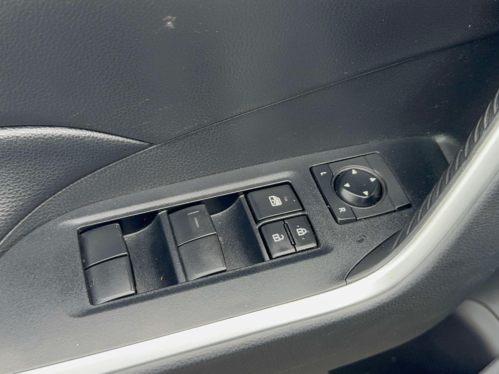 Used 2021 Toyota RAV4 SUV