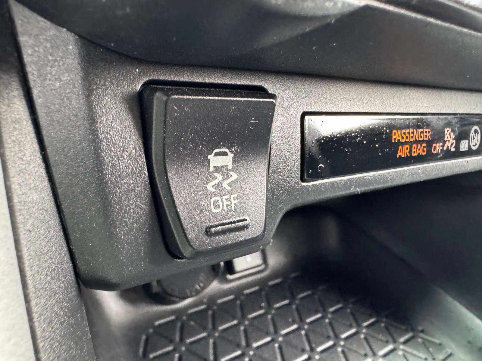 Used 2021 Toyota RAV4 SUV
