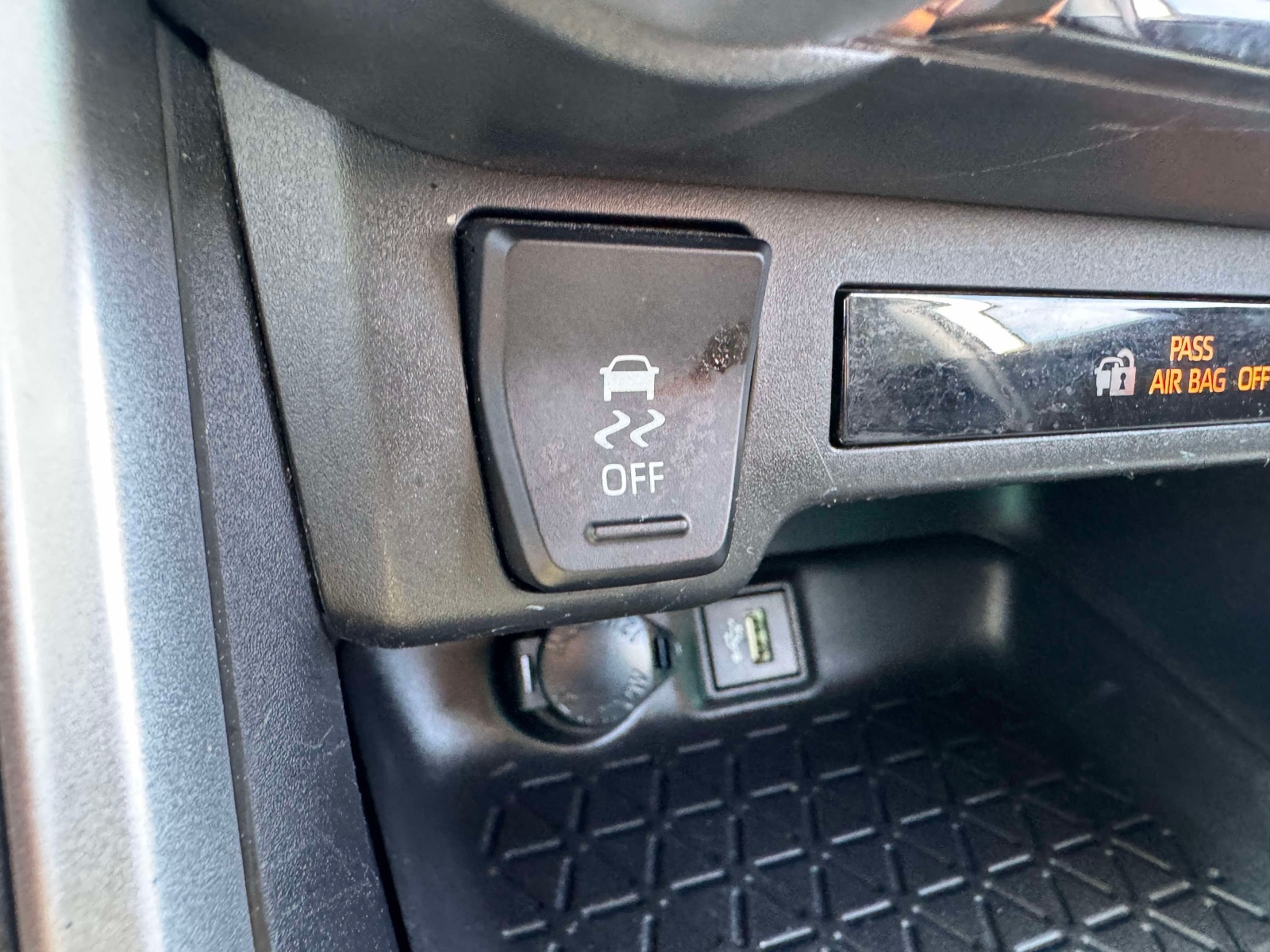Used 2023 Toyota RAV4 SUV