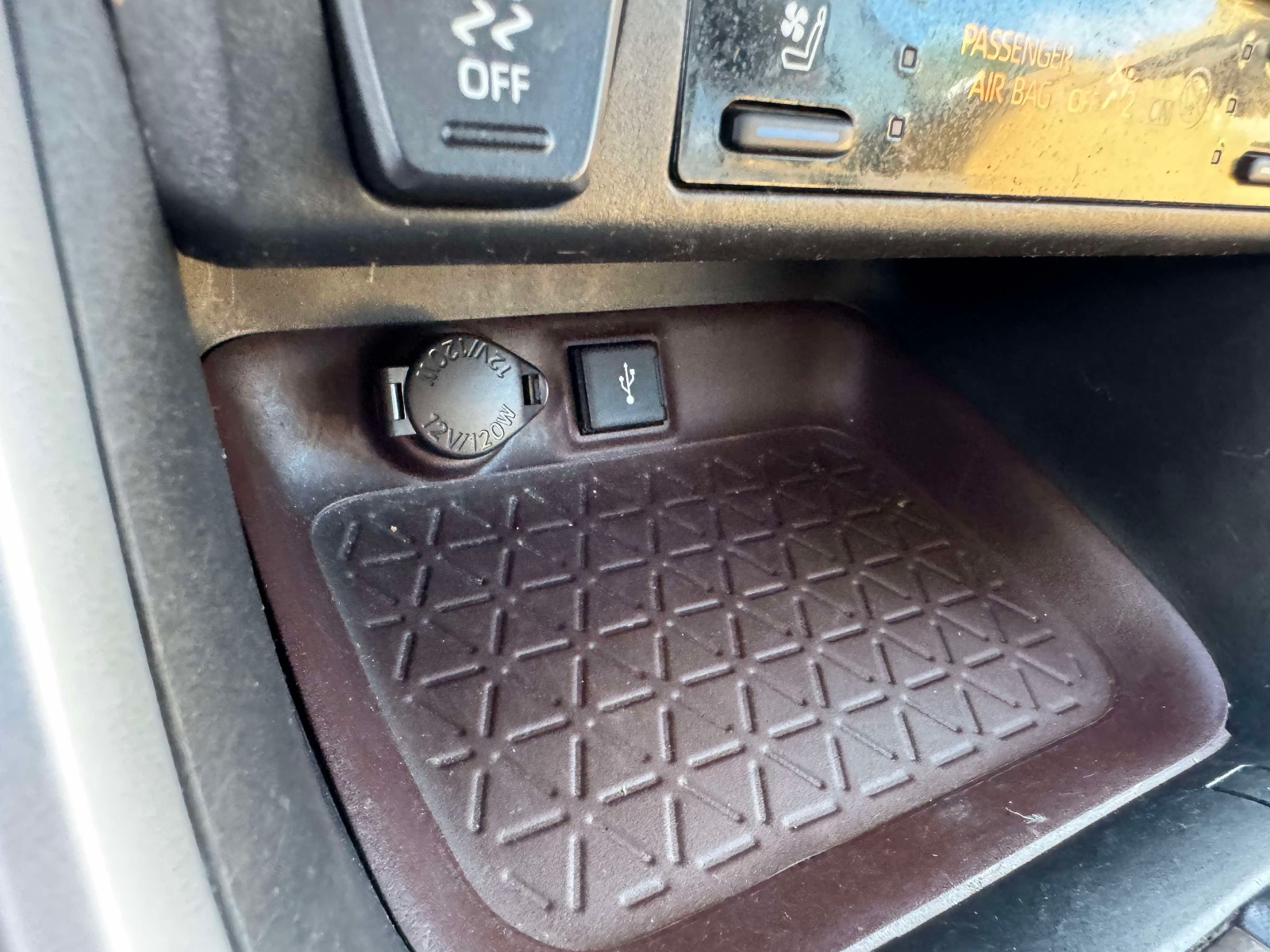 Used 2021 Toyota RAV4 SUV