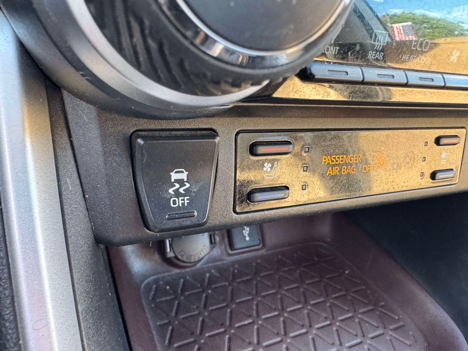 Used 2021 Toyota RAV4 SUV