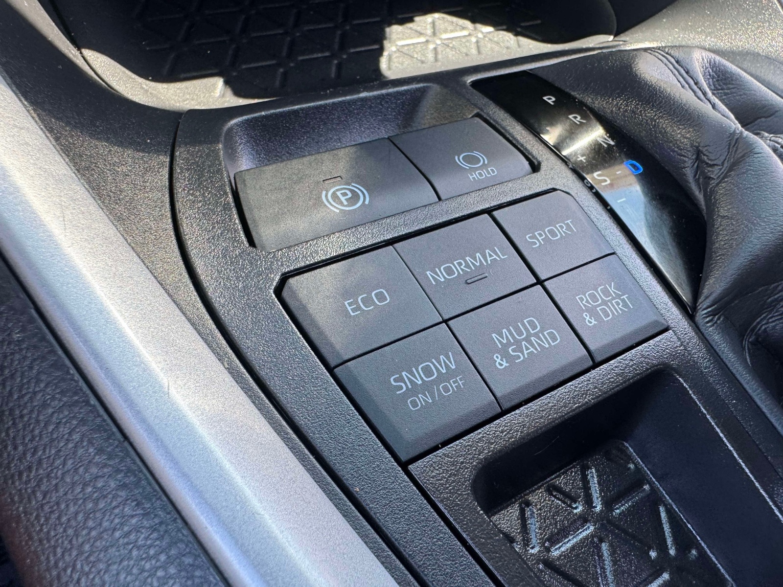 Used 2025 Toyota RAV4 SUV