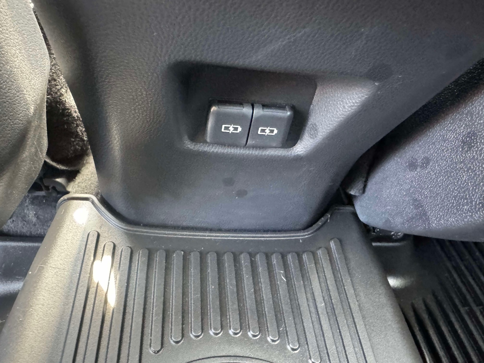 Used 2023 Toyota RAV4 SUV