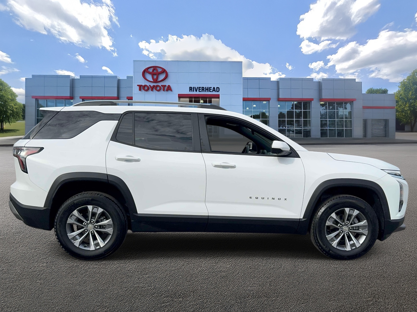 Used 2025 Chevrolet Equinox SUV