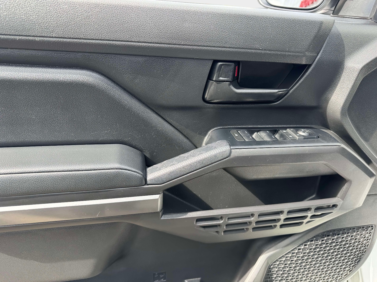 Used 2025 Toyota Tacoma Truck