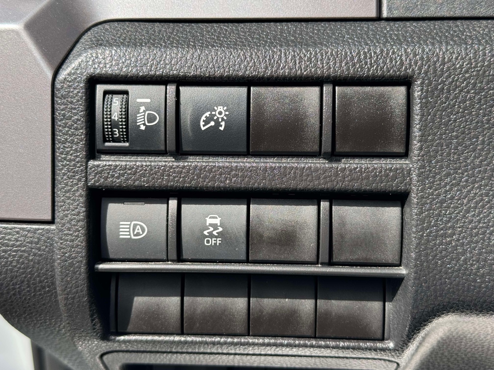 Used 2025 Toyota Tacoma Truck