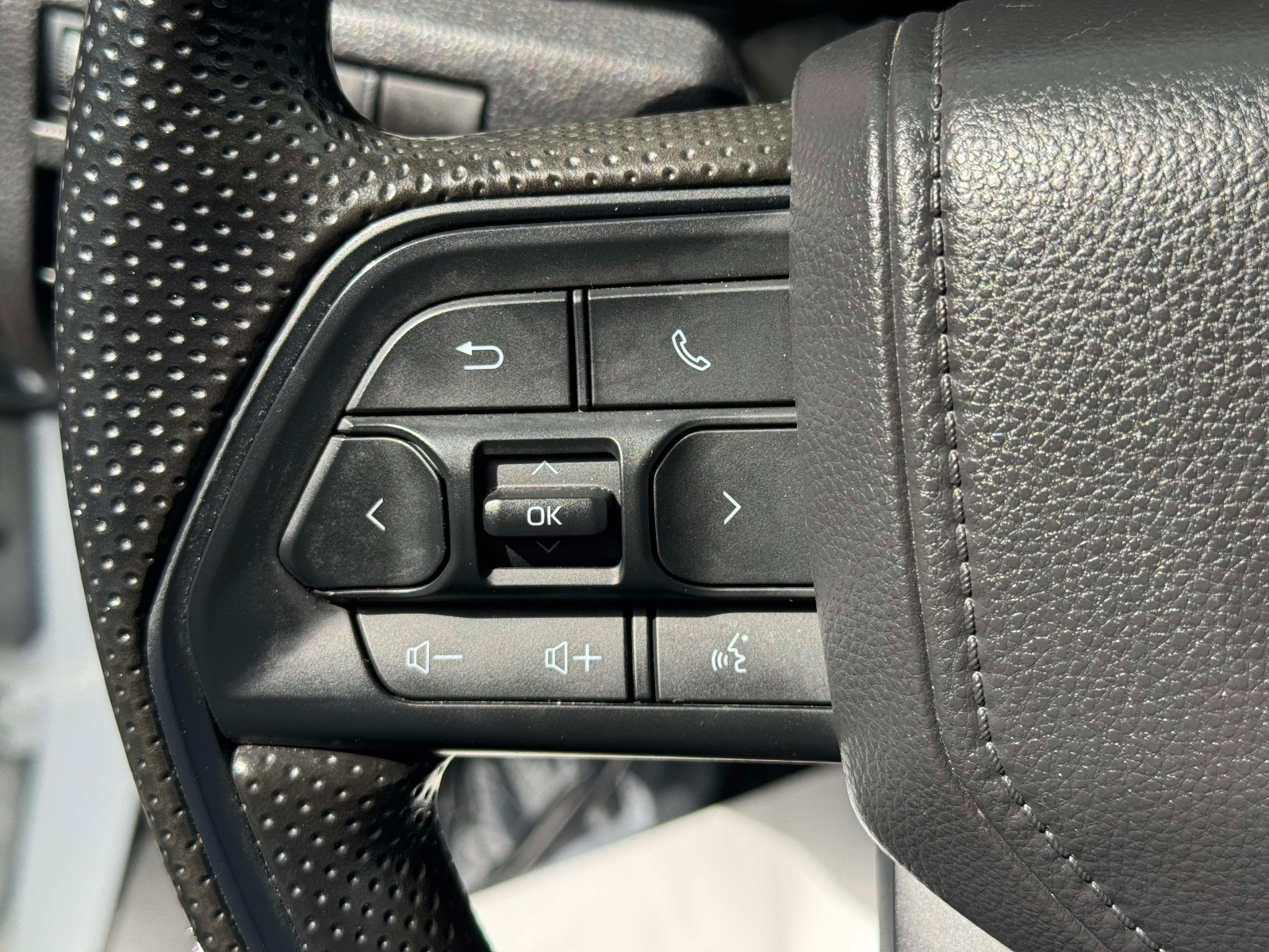 Used 2025 Toyota Tacoma Truck