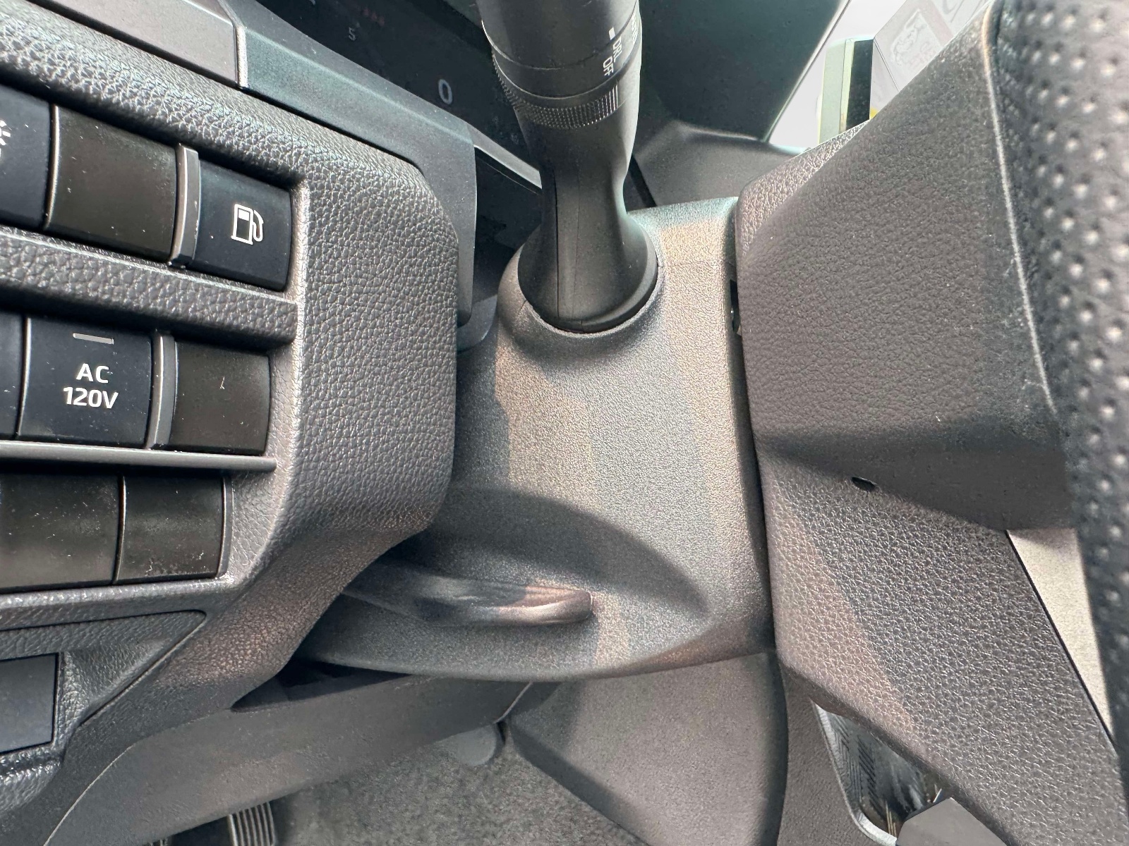 Used 2025 Toyota Tacoma Hybrid Truck
