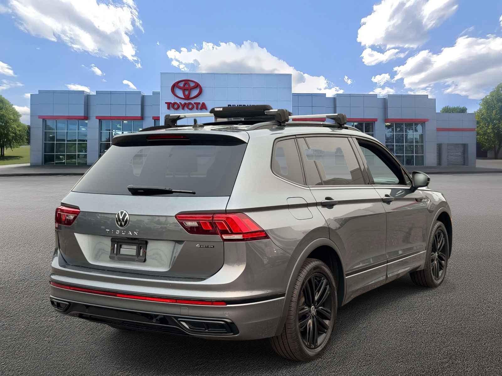 Used 2022 Volkswagen Tiguan SUV