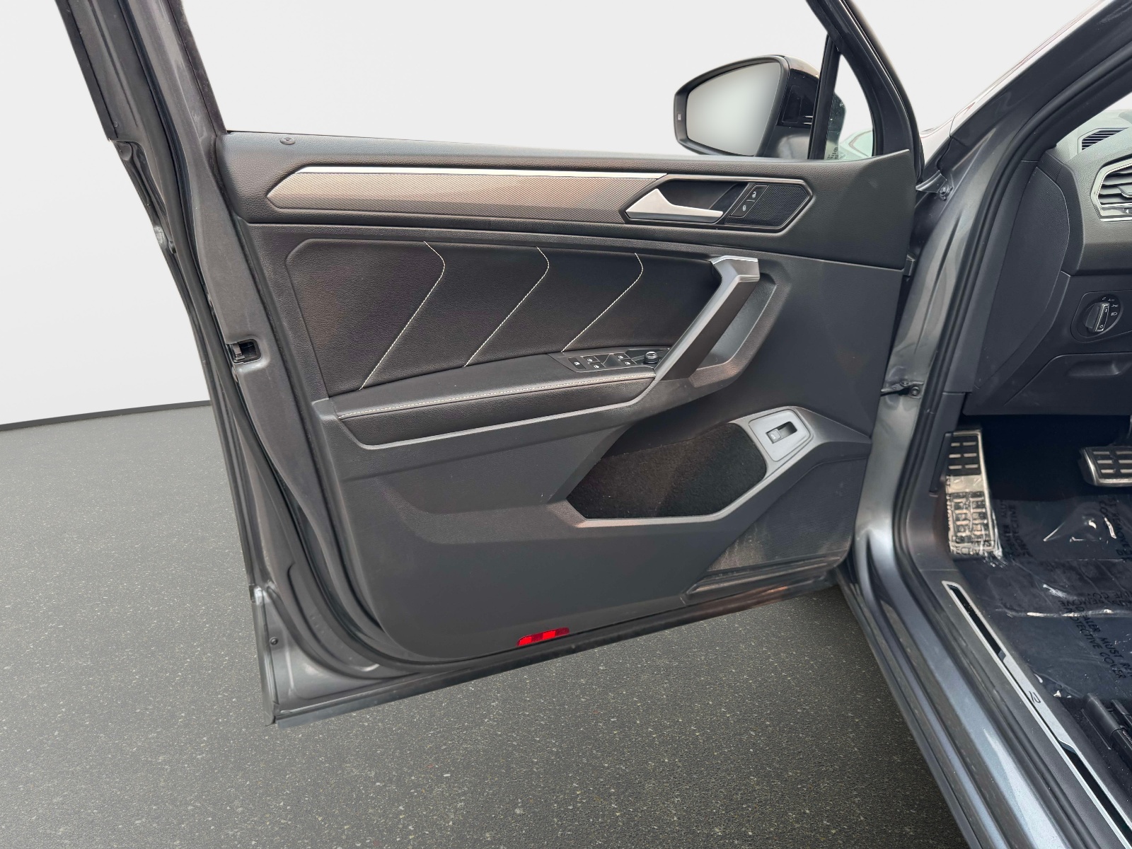 Used 2022 Volkswagen Tiguan SUV
