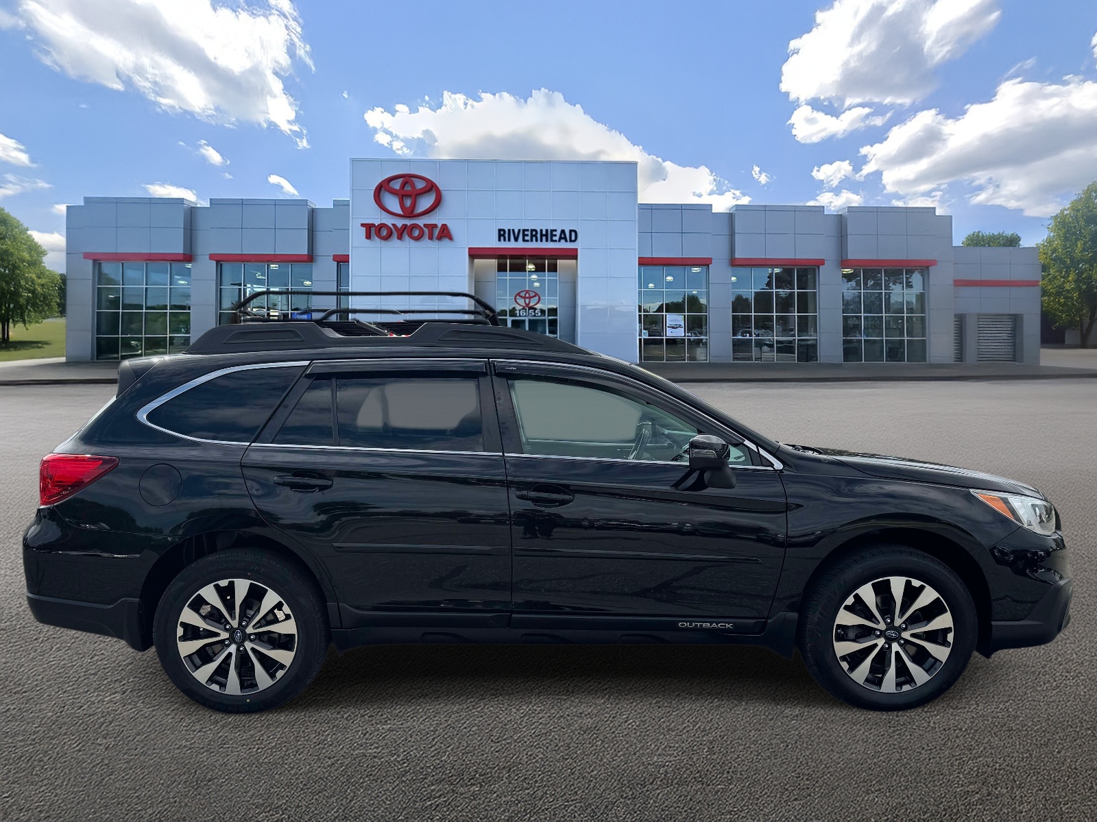 Used 2017 Subaru Outback SUV