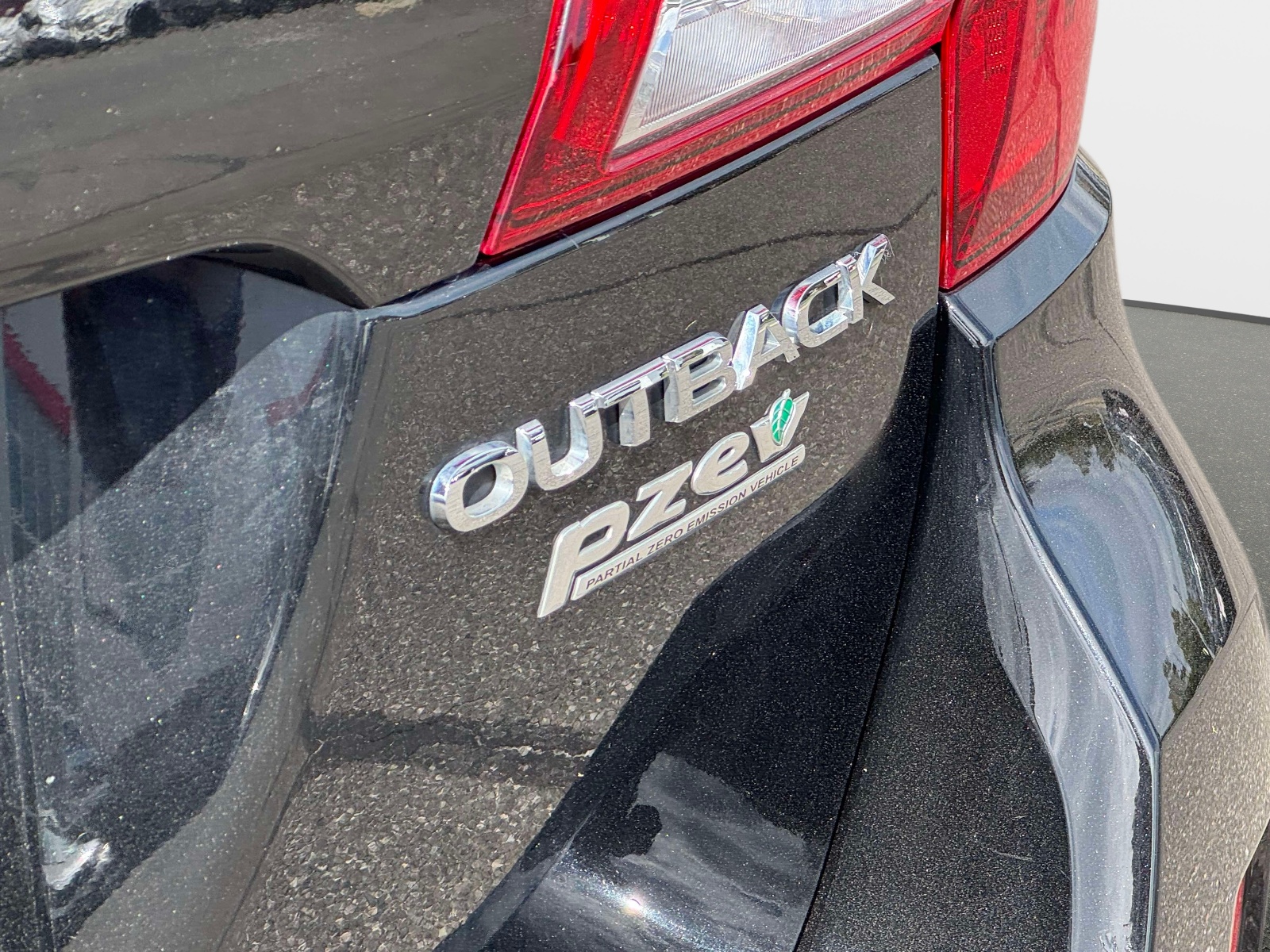 Used 2017 Subaru Outback SUV