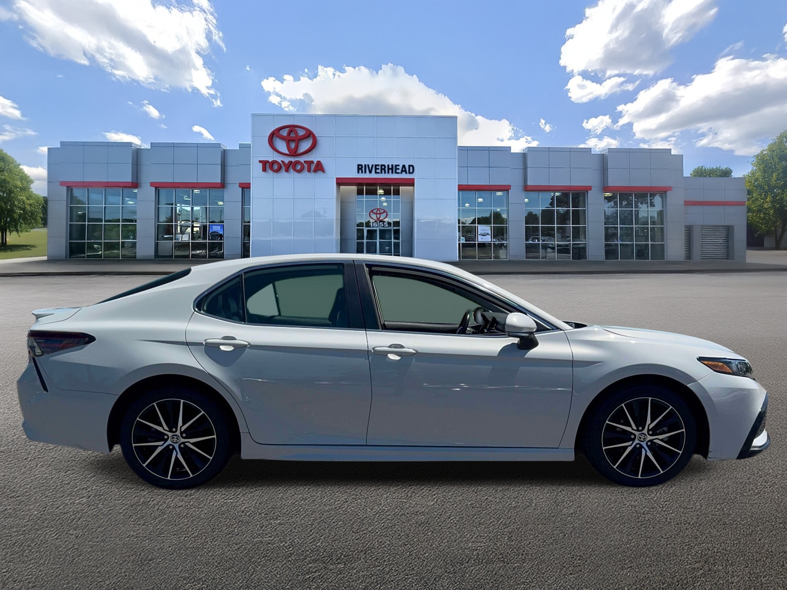 Used 2023 Toyota Camry Sedan