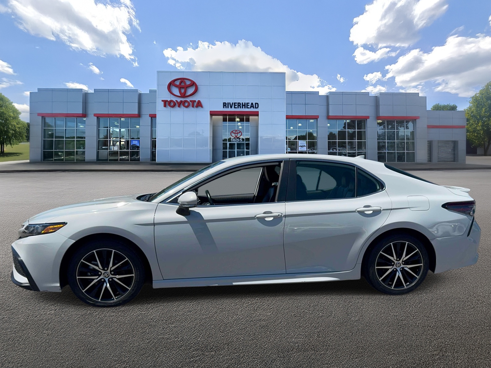 Used 2023 Toyota Camry Sedan