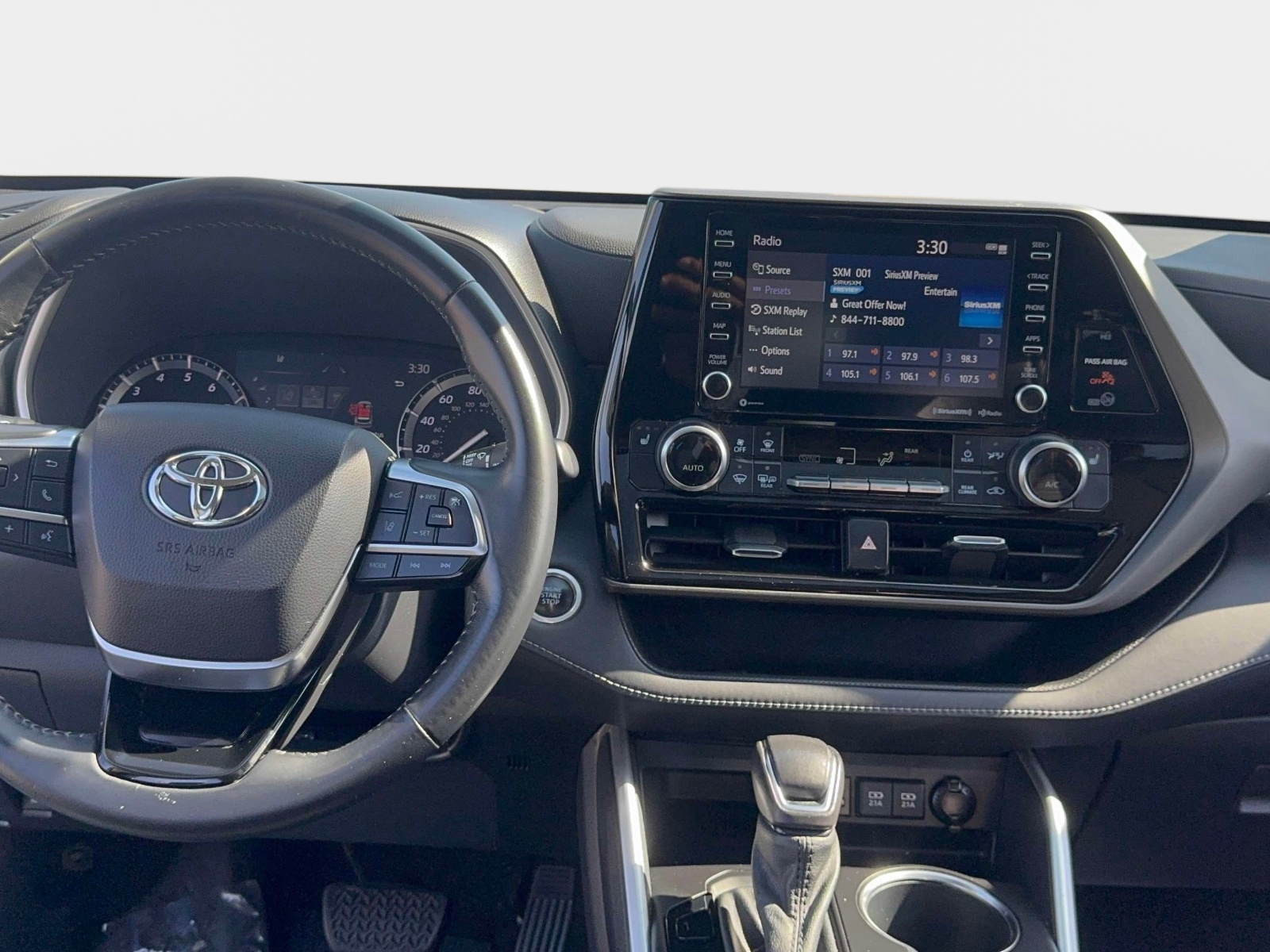Used 2021 Toyota Highlander SUV