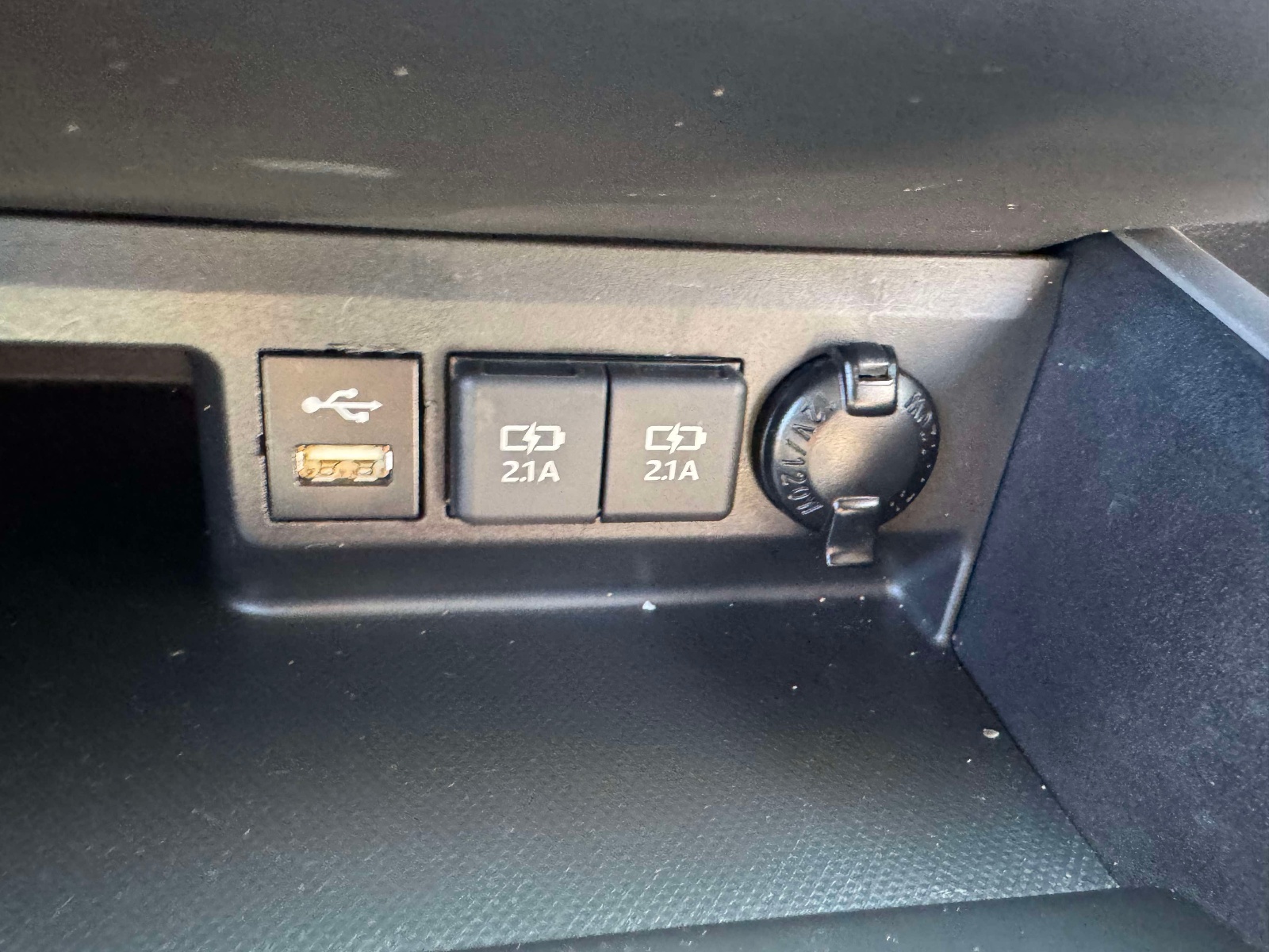 Used 2021 Toyota Highlander SUV