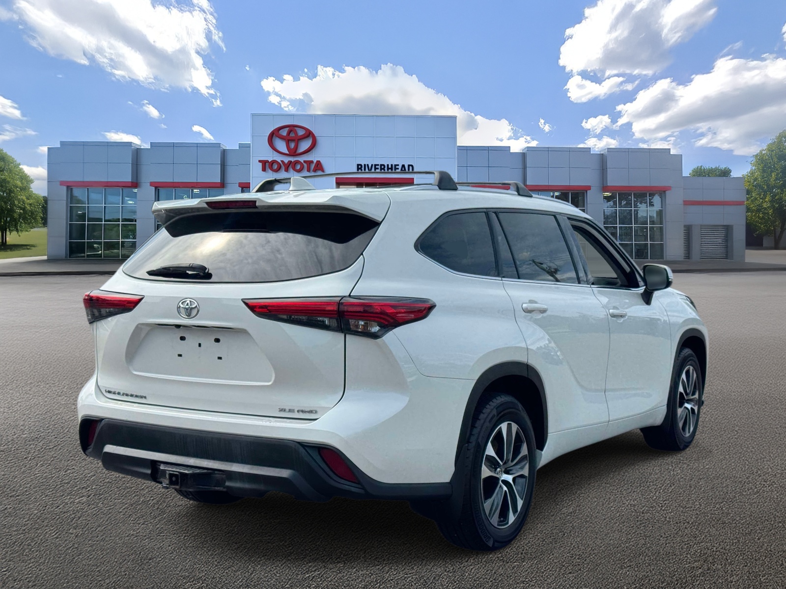 Used 2020 Toyota Highlander SUV