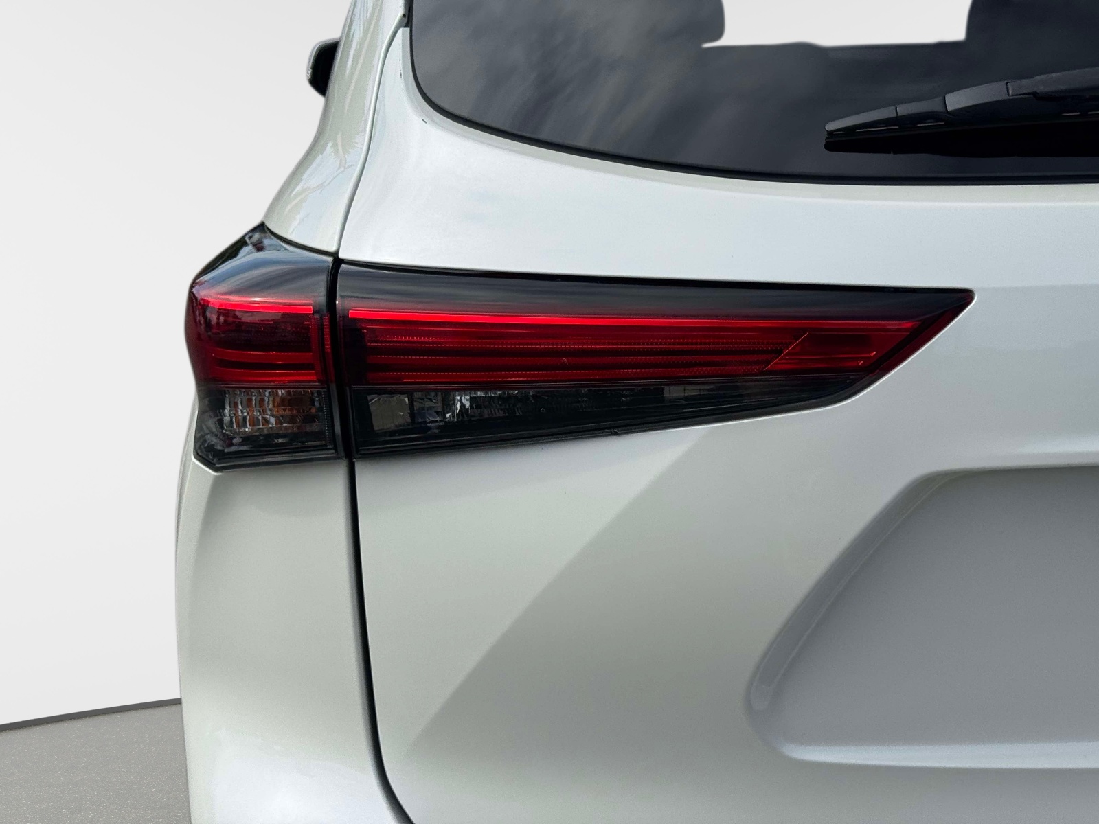 Used 2020 Toyota Highlander SUV